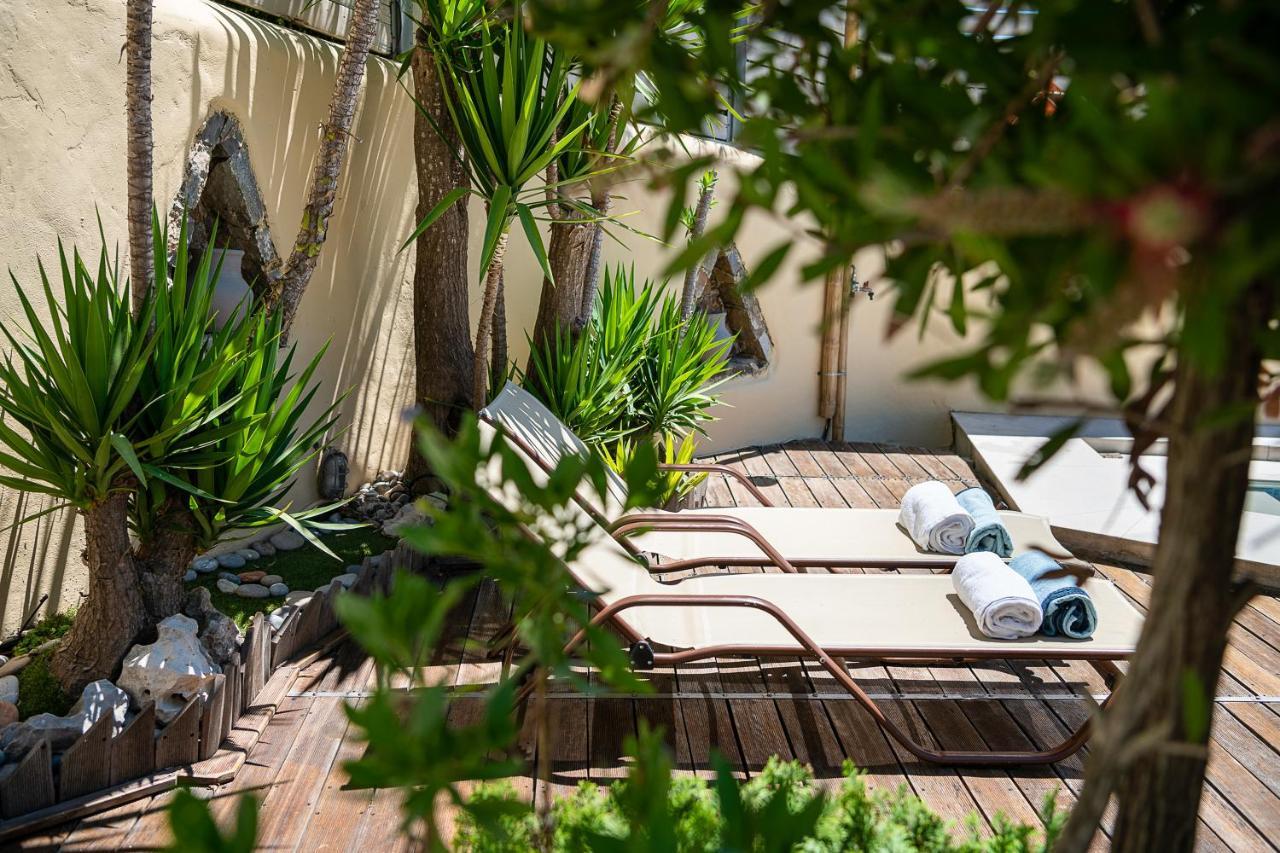 Verekinthos Villas - Pool, Hot Tub, Bbq, Kids Playground, Stunning Mountain Views Yerolákkos 외부 사진