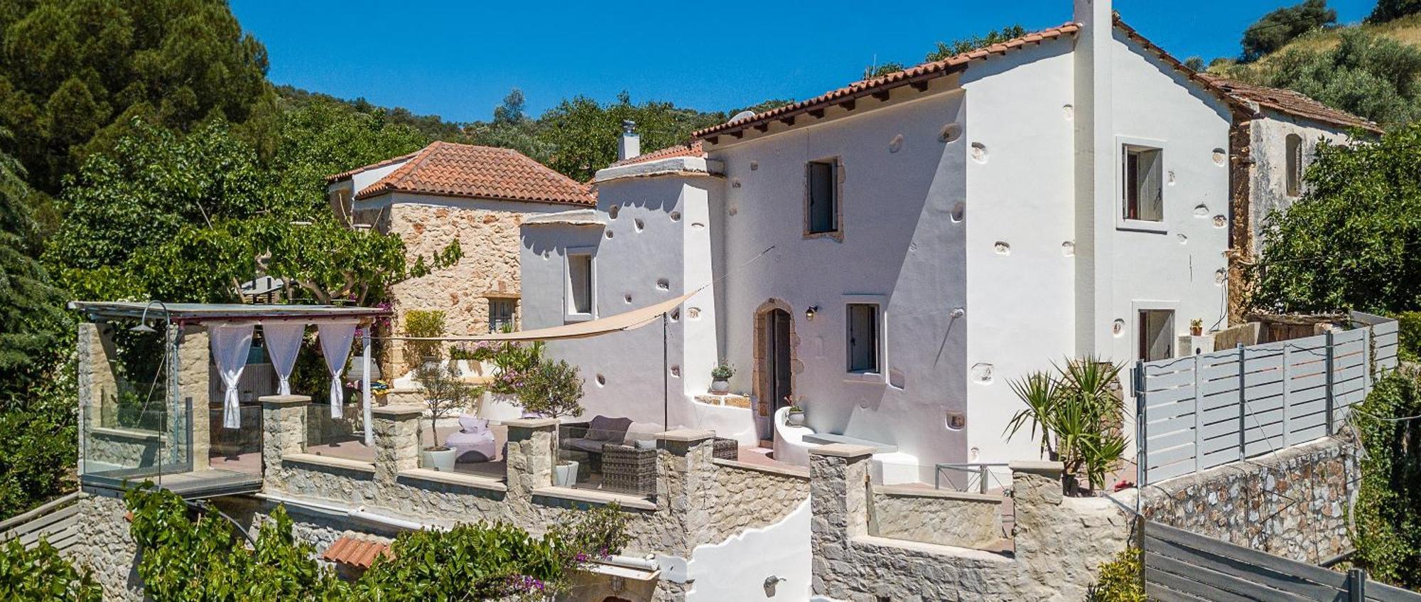 Verekinthos Villas - Pool, Hot Tub, Bbq, Kids Playground, Stunning Mountain Views Yerolákkos 외부 사진